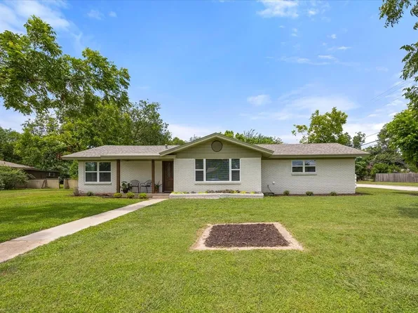 1200 Park Center St, Benbrook, TX 76126