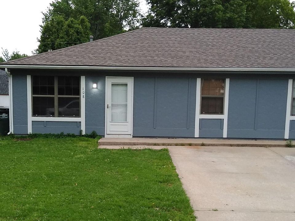 1st image of 108 S 10th St