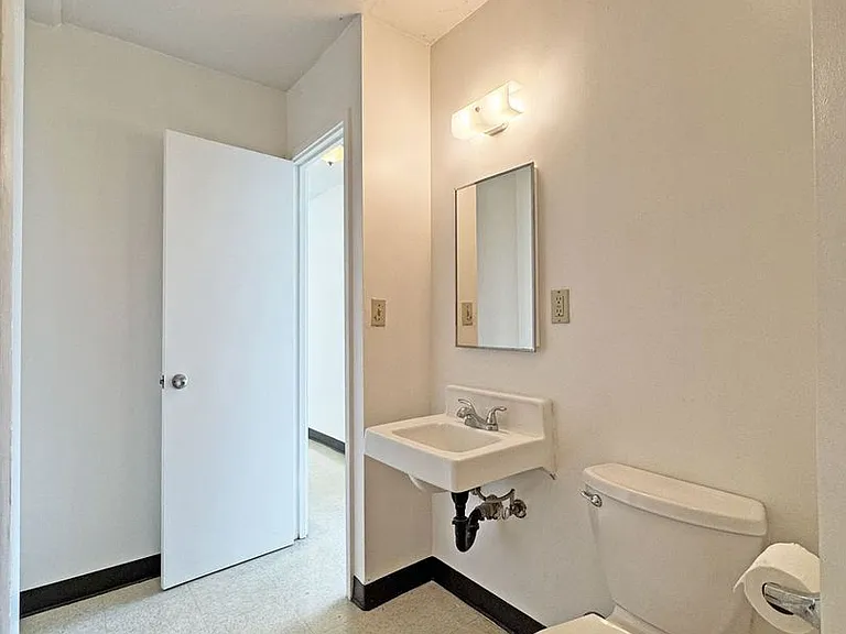 1055 Kalo Pl — Photo 10