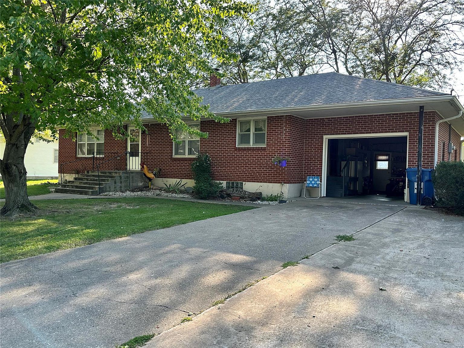 204 S Jefferson St, Shelbyville, MO 63469 MLS 23054632 Zillow