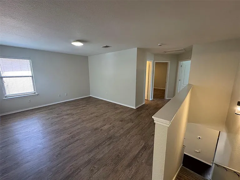 7020 Doyal Dr — Photo 10