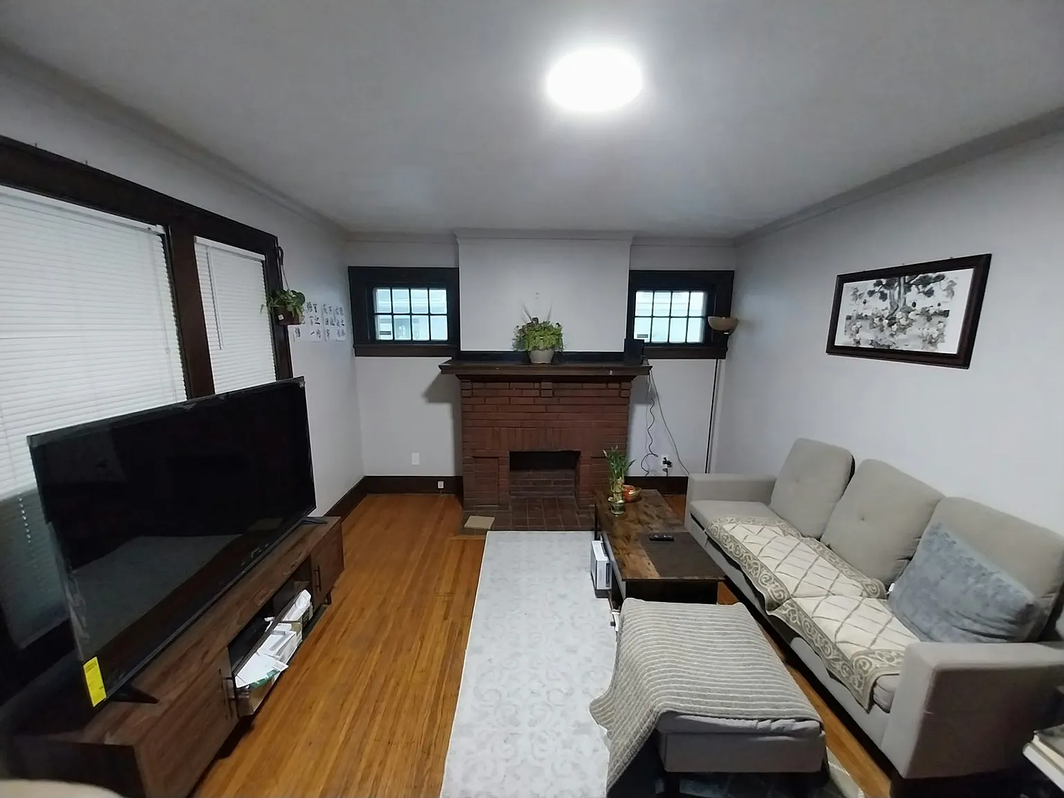 1181 S Plymouth Ave, Unit 1 — Photo 3