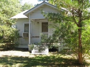 910A E Court St, Newton, TX 75966