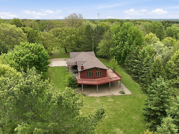 4th image of 424 Kane Road