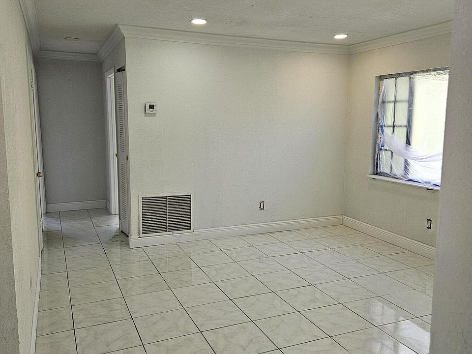 1st image of 2700 NW 1st Street