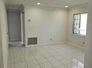 2700 NW 1st St, Boynton Beach, FL 33435