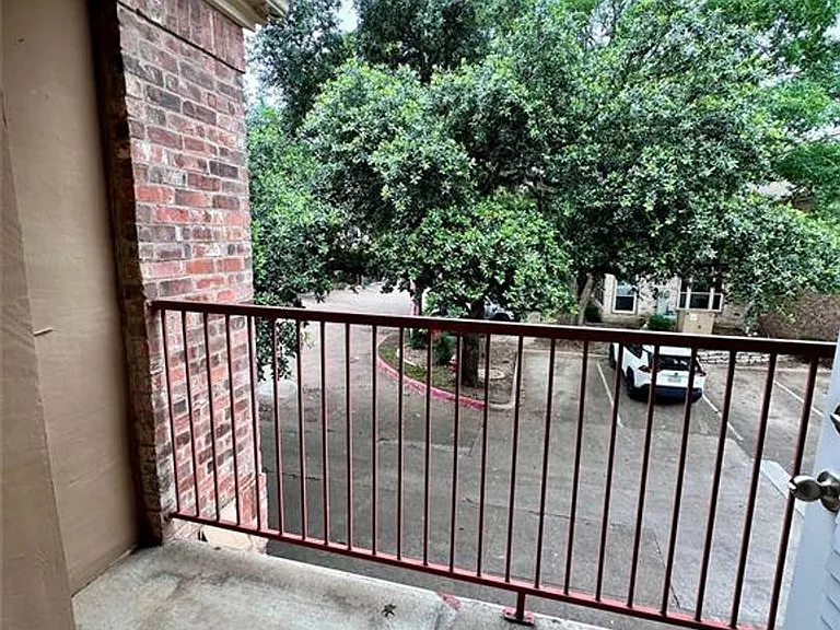 6804 N Capital Of Texas Hwy #424 — Photo 20