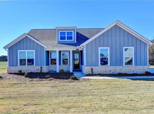 144 Leveret Rd, Locust Grove, GA 30248