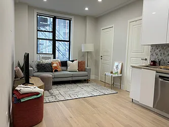 500 West End Avenue, #7J