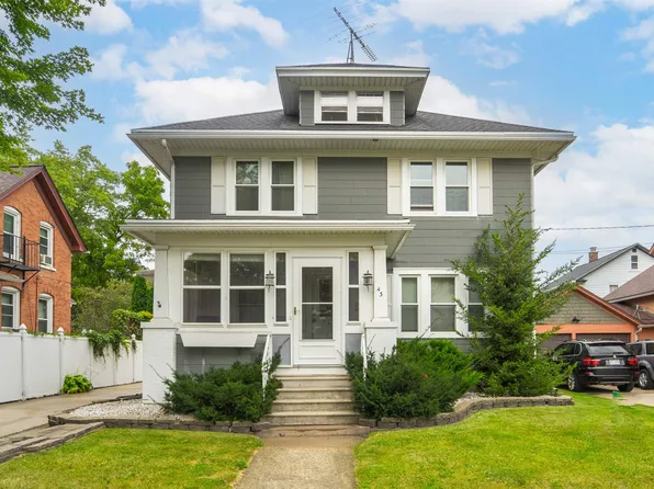 43 W 12th St, Fond Du Lac, WI 54935