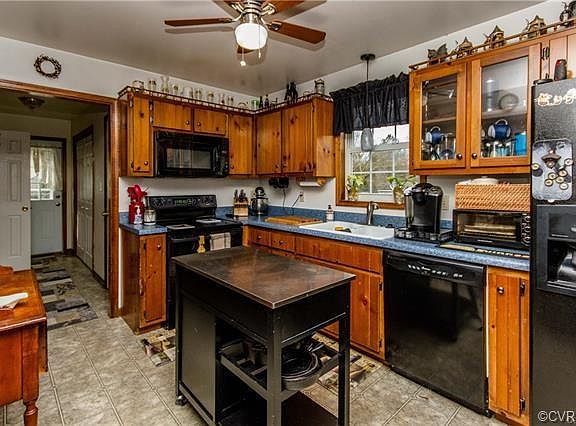 4th image of 12562 Mikes Ln