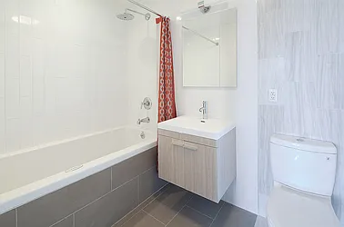 Rented by Realty Advisors Group