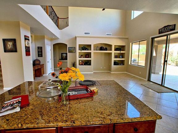 4th image of 4320 W Dorsaneo Ln
