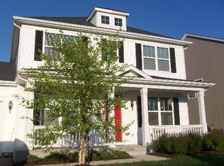 2560 Fishhook Way, Wauconda, IL 60084