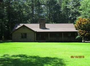 8541 NE Pines Dr, Meridian, MS 39305