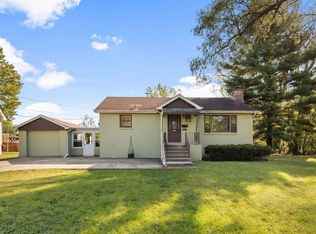 17715 Henry St, Lansing, IL 60438