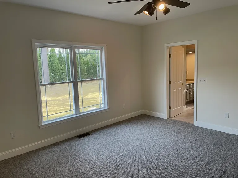 19 Shannon Way — Photo 6