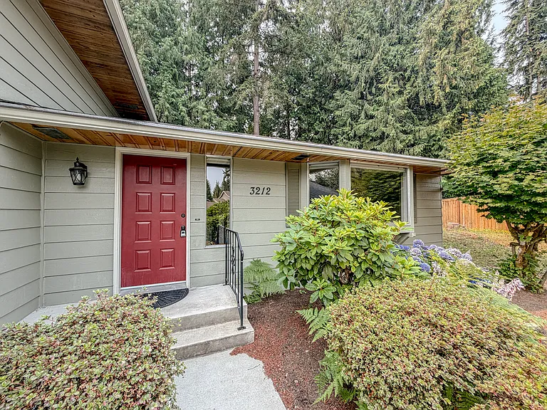 3212 109th St SE — Photo 3