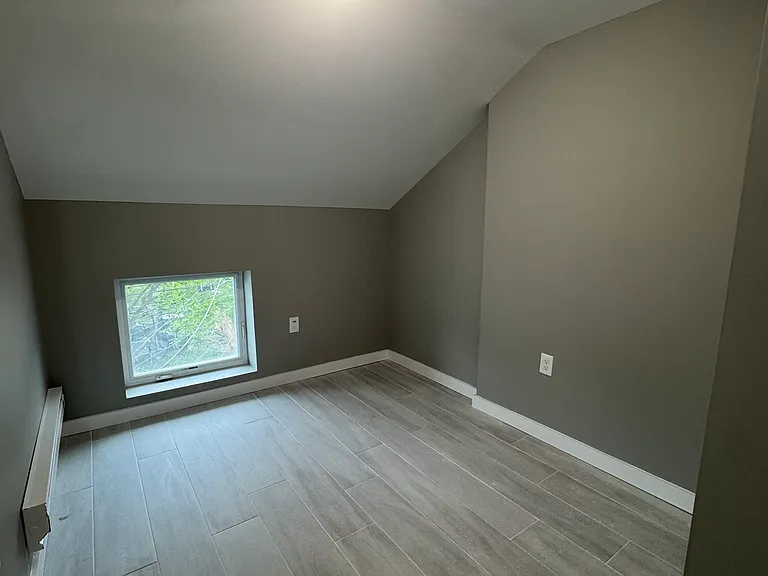55 Lander St #2B — Photo 34