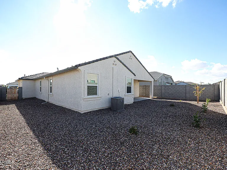 18456 W Chama Dr — Photo 20