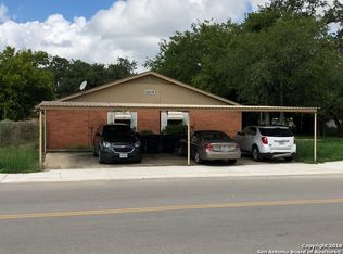 1105 N Main St APT A, Pleasanton, TX 78064