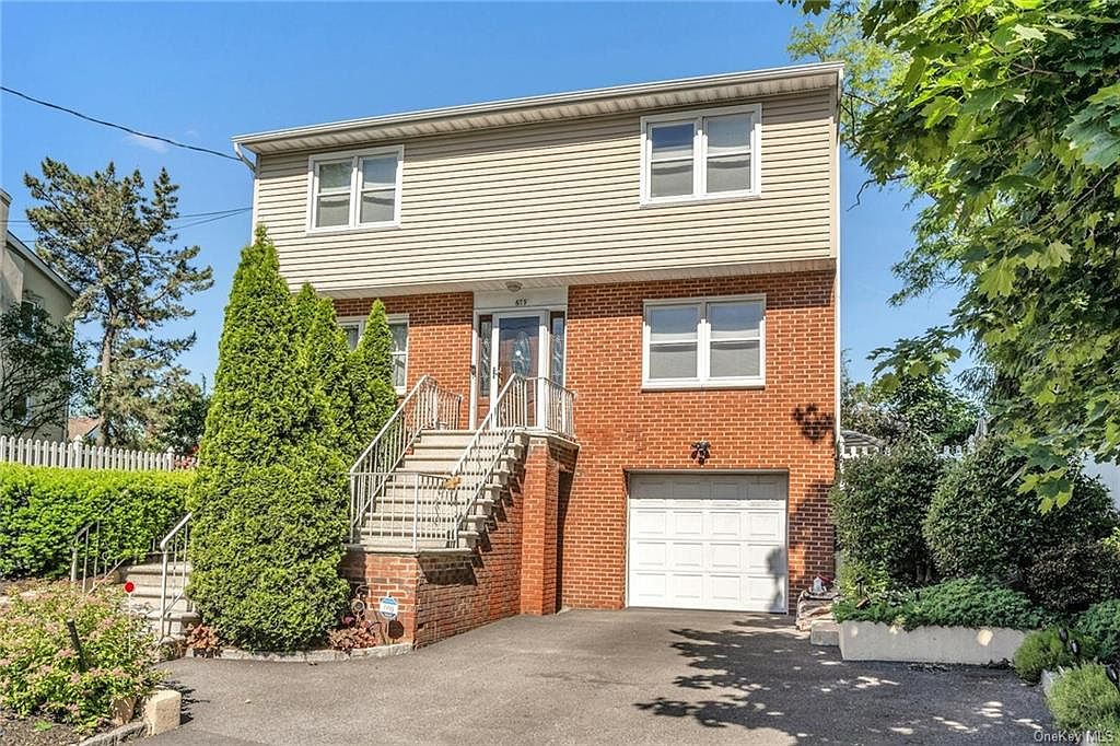 679 White Plains Road, Eastchester, NY 10709 Zillow
