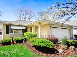 10220 Charles Ave, Palos Hills, IL