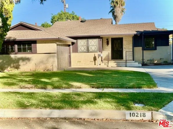 10218 Gaviota Ave, North Hills, CA 91343