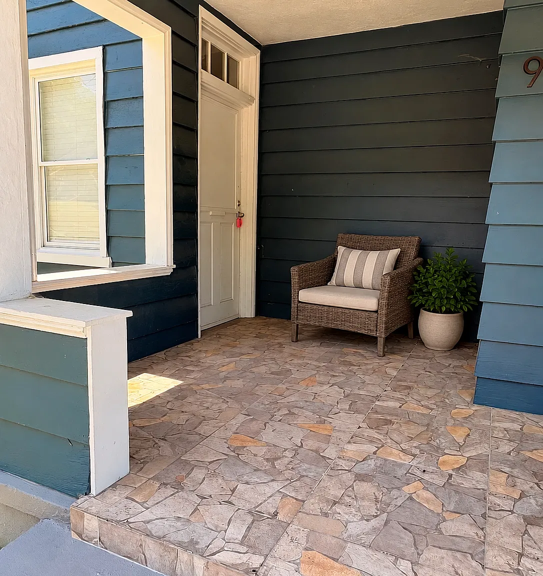 4 bed, 2.5 bath, 2088 sqft, $2,495 — Photo 3