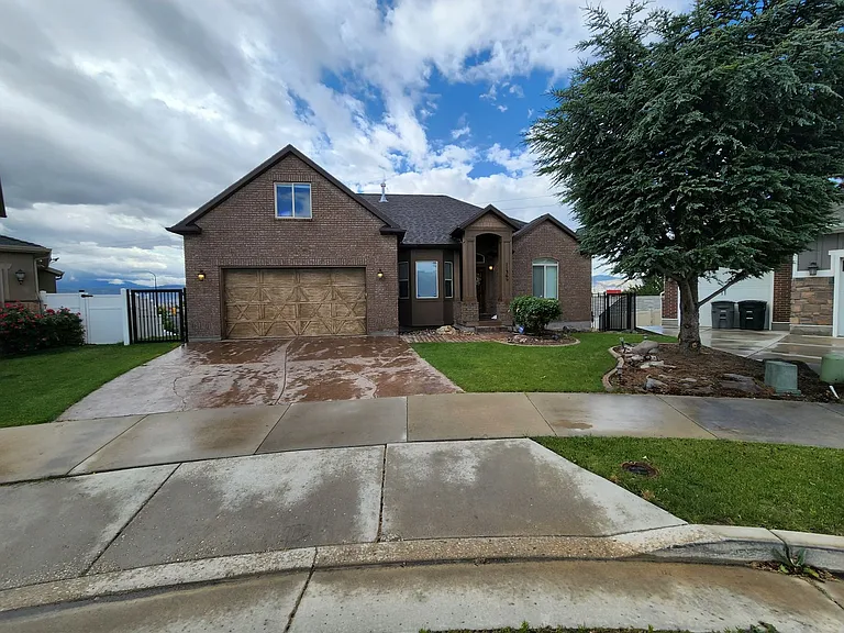 11369 S. Hereford Court — Photo 2
