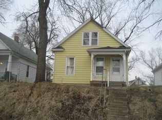 925 15th Ave, Rock Island, IL