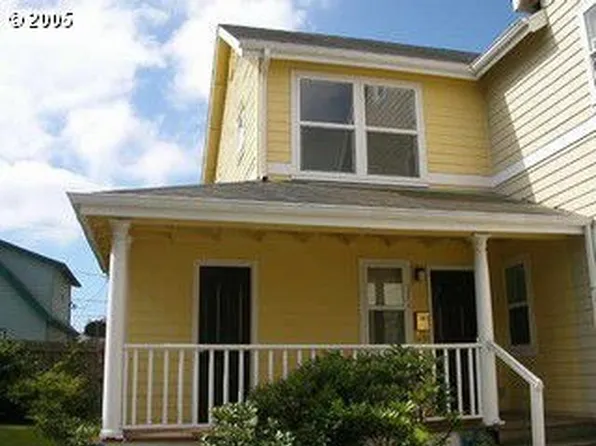 512 NE Roselawn St, Portland, OR 97211