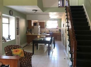 26-30 W Narragansett Ave #14, Newport, RI 02840