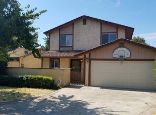 832 Saint Helena Pl, Modesto, CA 95356
