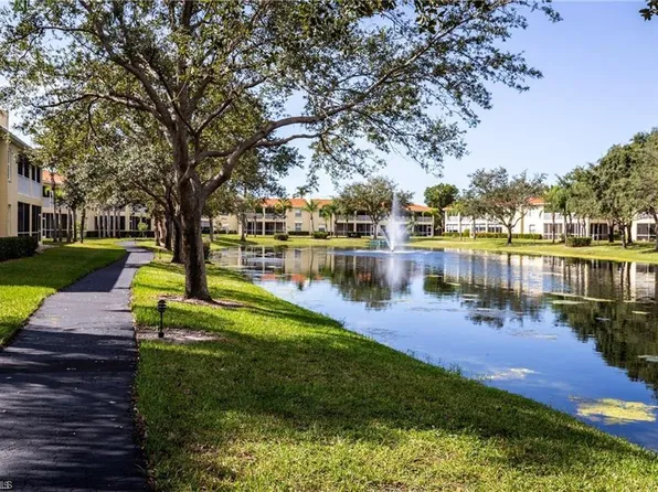 100 Diamond CIR #108, NAPLES, FL 34110