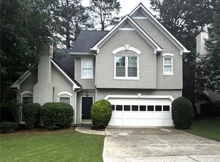 3055 Ivey Oaks Ln, Roswell, GA 30076