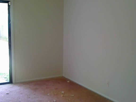 2nd image of 691 Orangewood Dr