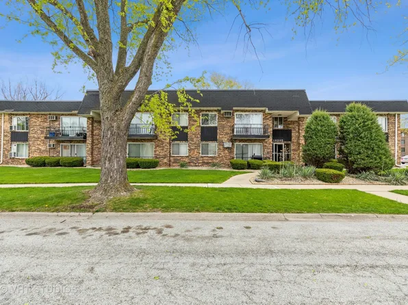 18205 Hart Dr APT 5A, Homewood, IL 60430