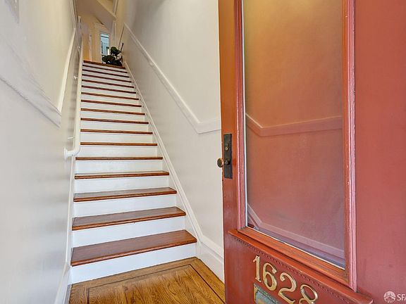 2nd image of 1628 Broderick St