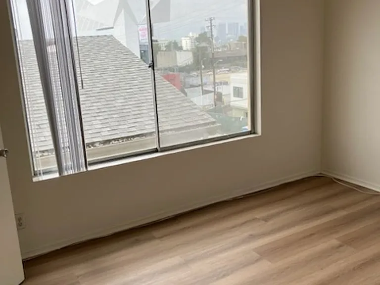 1134 N Clark St #211A — Photo 2