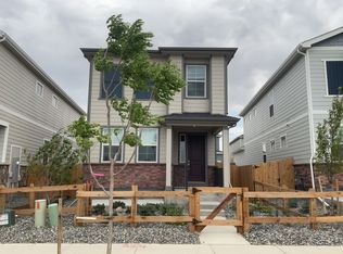 324 N Addison Way, Aurora, CO 80018