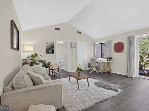 158 Paladin Dr #158, Wilmington, DE 19802