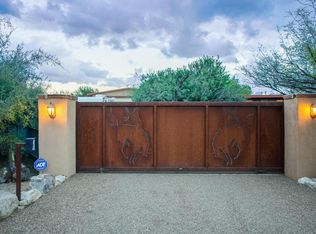 424 E Catalina Shadows Blvd, Tucson, AZ 85704