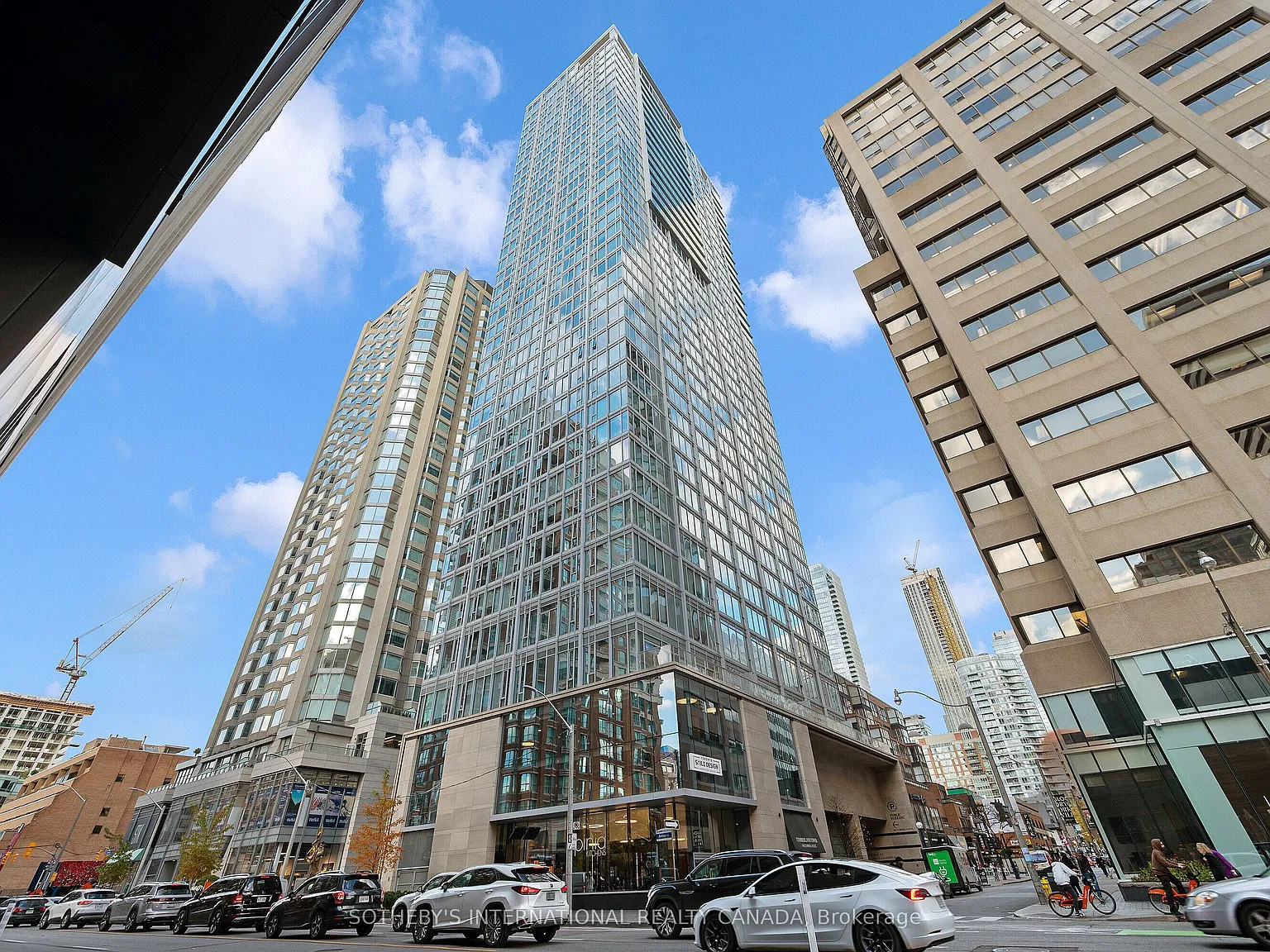 3 bed, $16,000 — Photo 1