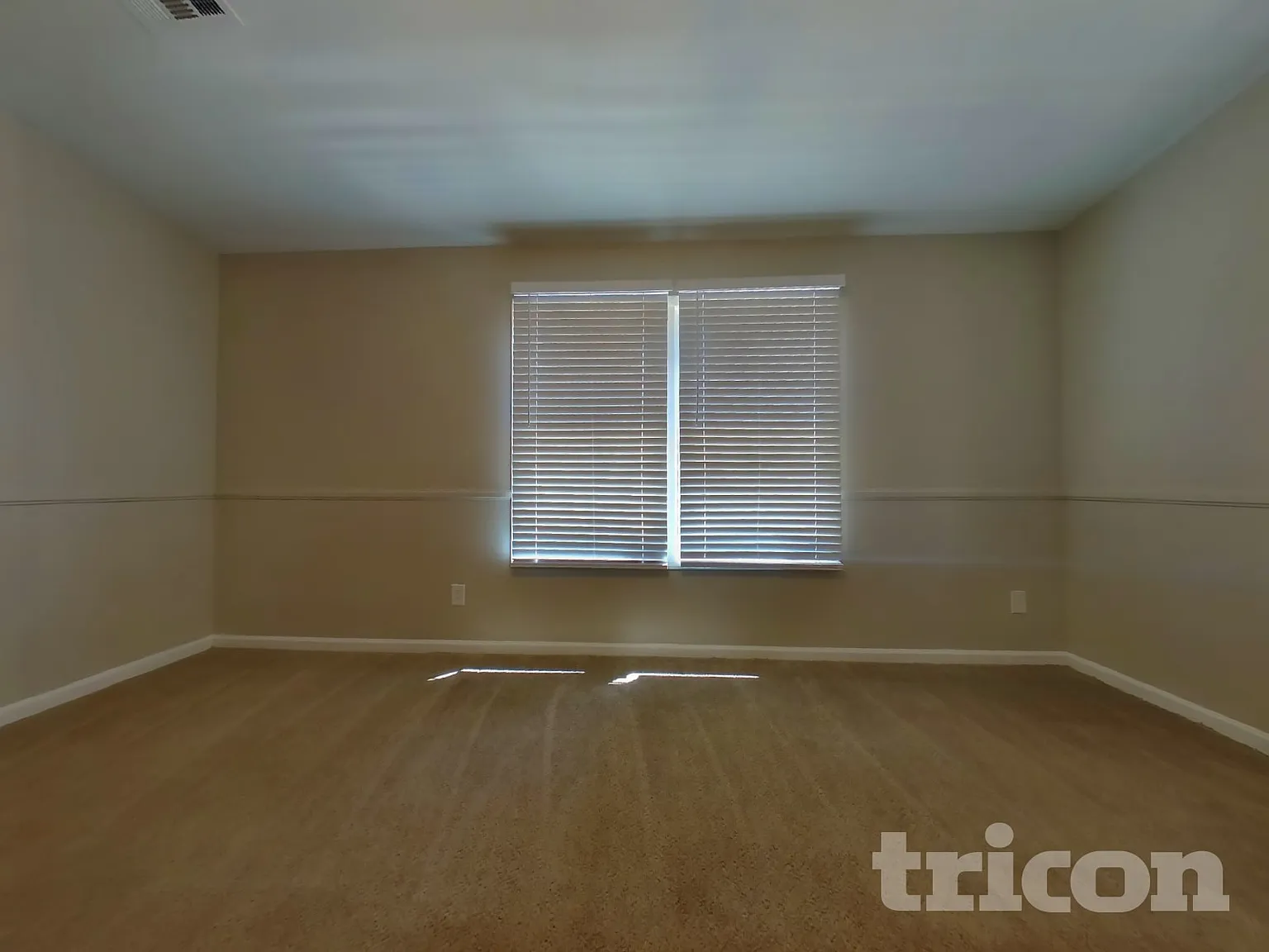3125 N 302nd Lane Buckeye AZ — Photo 2