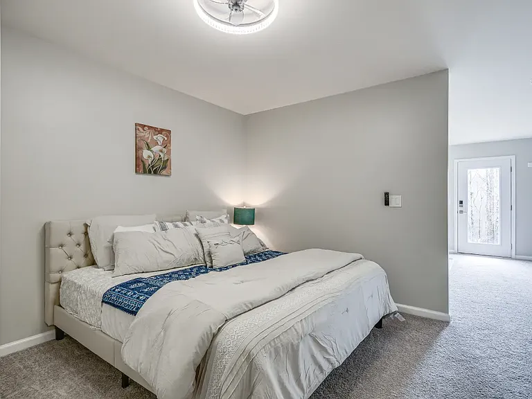 33 Apollo View Ln — Photo 18