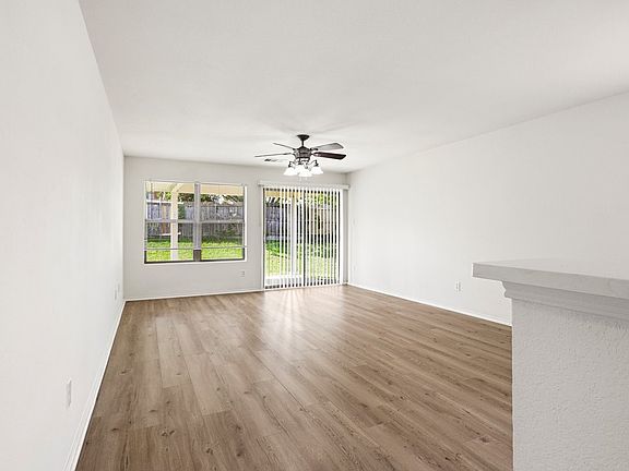 3rd image of 2512 Quail Ridge Rd