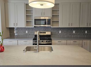 142 Brighton Ave, San Francisco, CA 94112