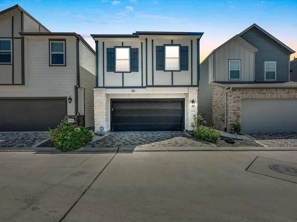 8313 Rising Stream Dr, Houston, TX 77063