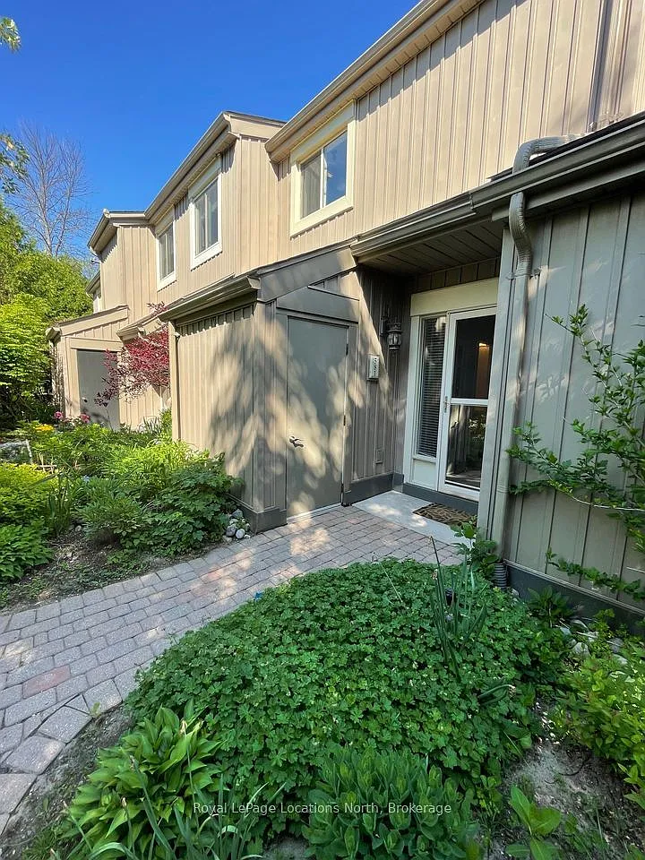 2 bed, $2,100 — Photo 2